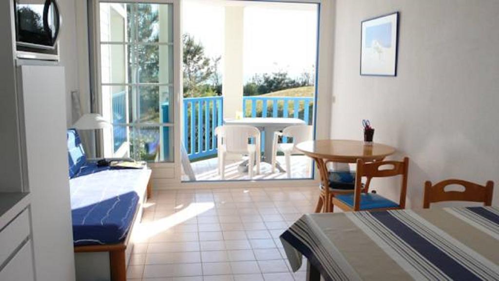 Figure De Proue, Les Sables D Olonne, Port Bourgenay, Talmont Saint Hilaire Apartment Room photo